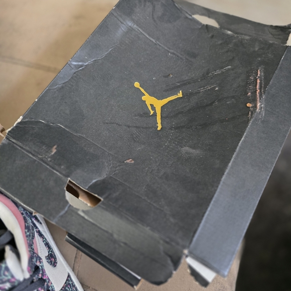 Nike Navy and Pink Floral High-Tops - Picture 7 of 10